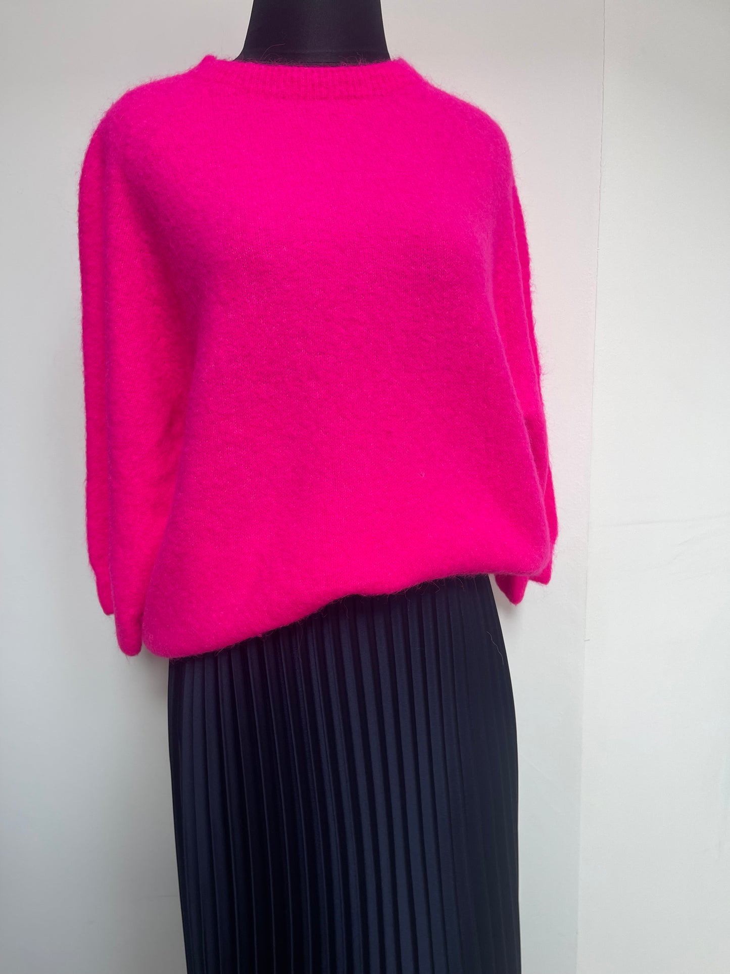 Alpaca Jumper 3/4 Sleeve , neon fuchsia