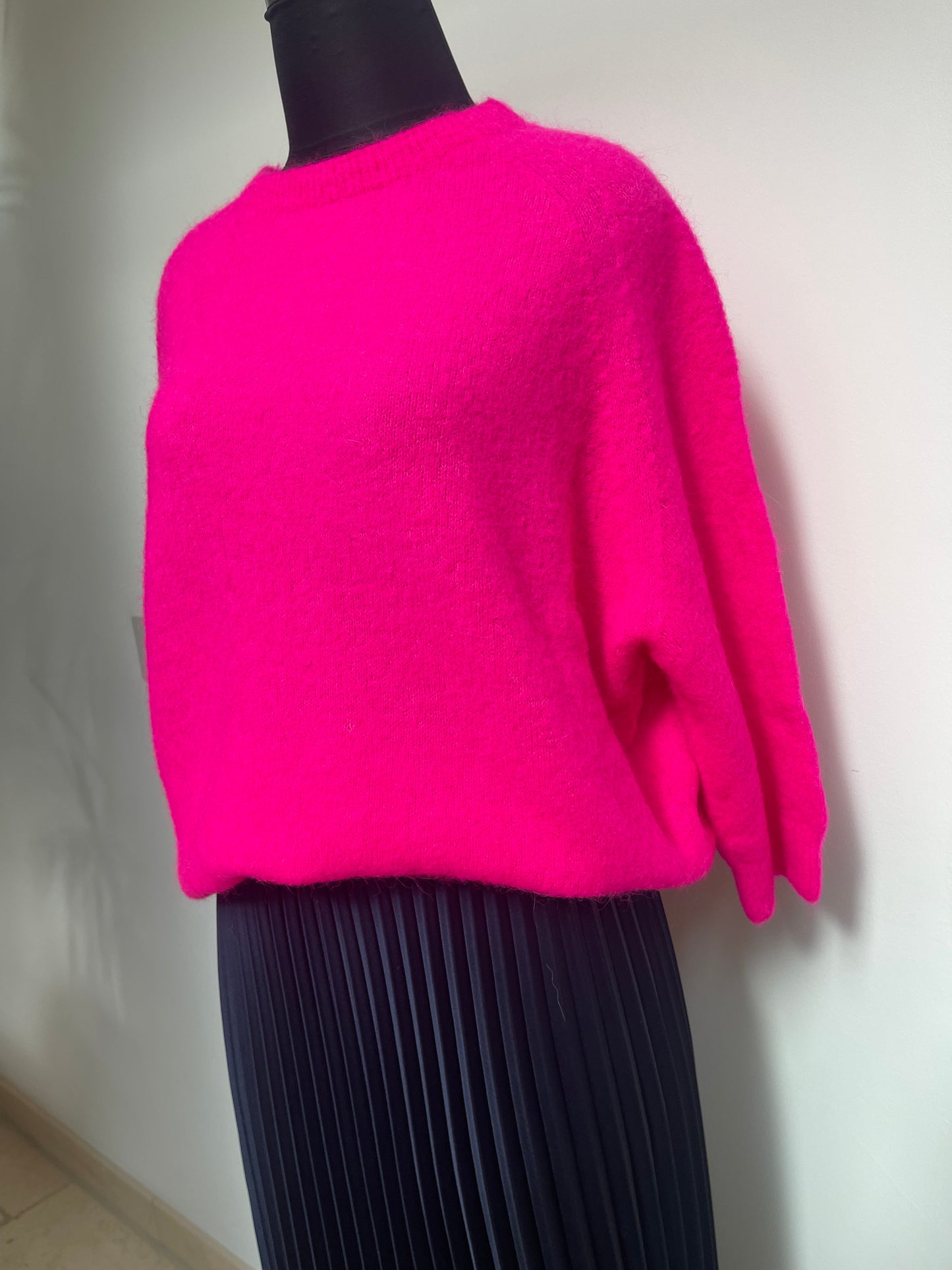 Alpaca Jumper 3/4 Sleeve , neon fuchsia