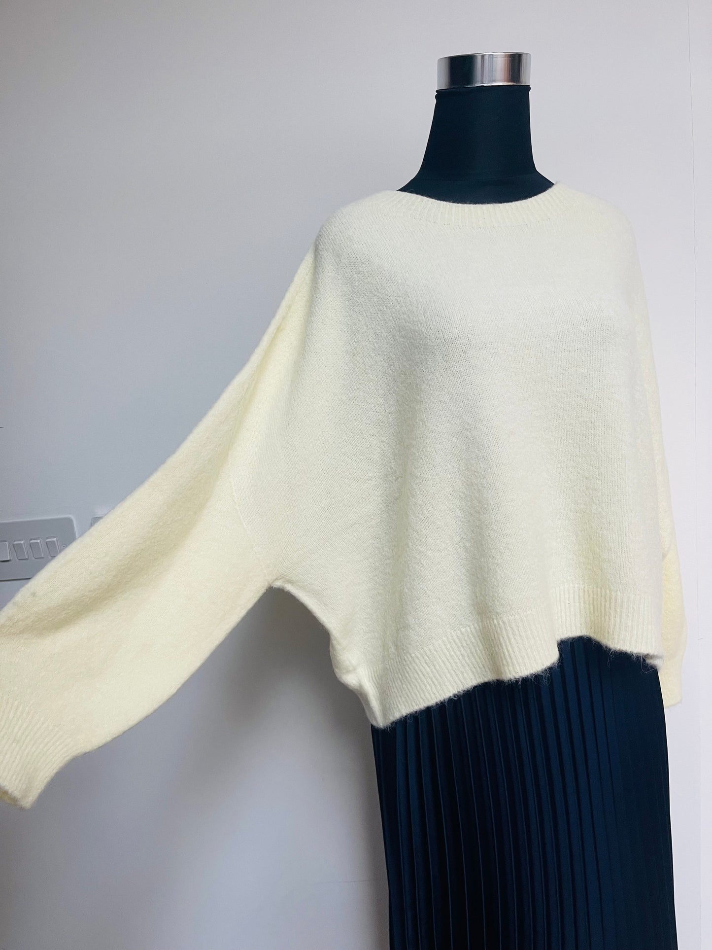 Alpaca Jumper Long Sleeves , butter