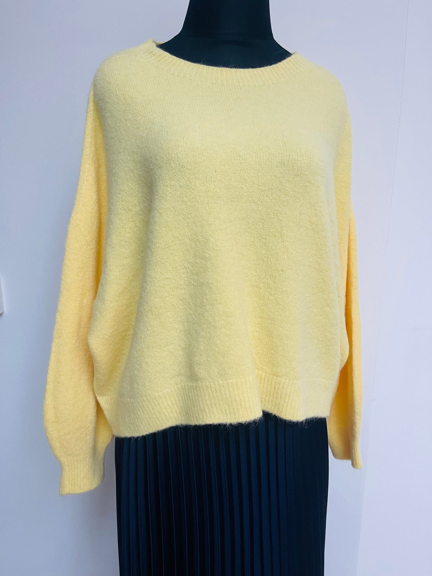 Alpaca Jumper Long Sleeves , lemon