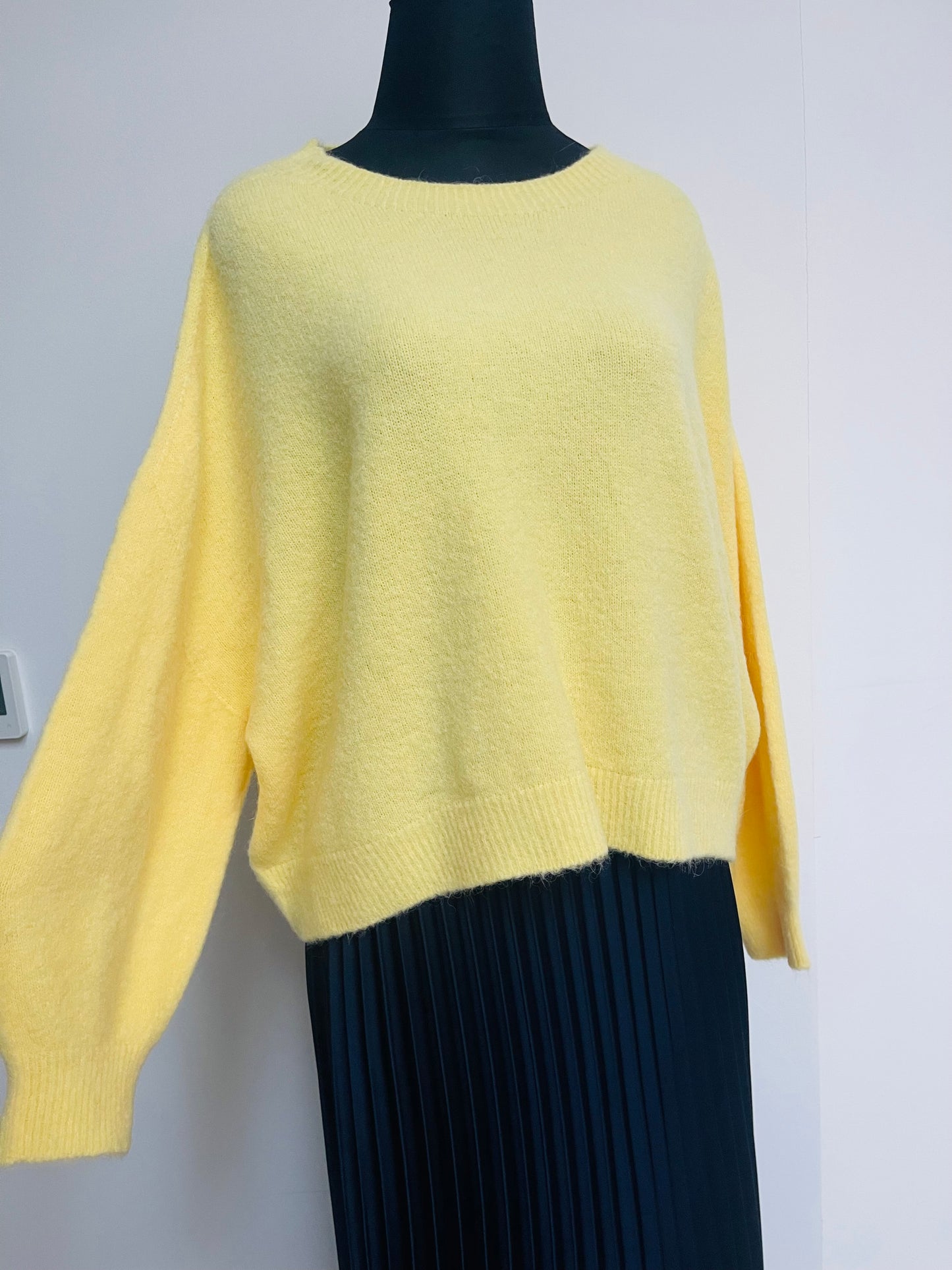 Alpaca Jumper Long Sleeves , lemon